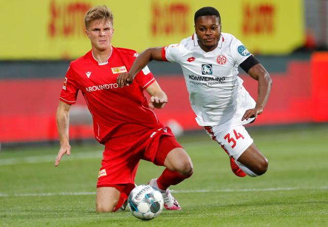 碎勇士的晋 碎勇士的晋