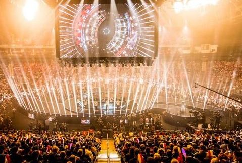 而且此前的 而且此前的